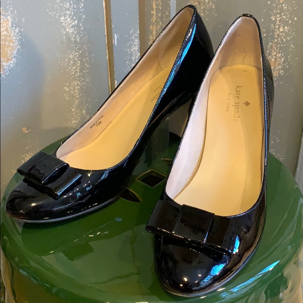 Kate Spade Patent Bow Chunky Heels🤩